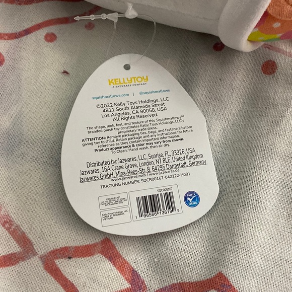 Squishmallows lupi cereal milk stuffed plush - Picture 4 of 5